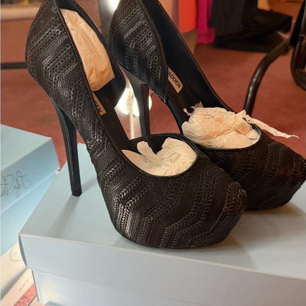 Steve Madden Black Women's High Heels
